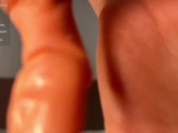 webcam girl yoursexwife live cam image #1387457