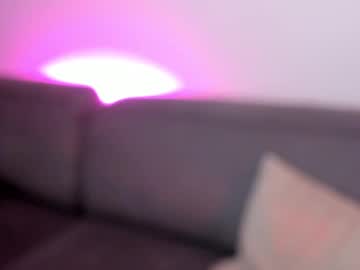 webcam girl alica_quinn live cam image #10212637