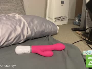webcam girl venusenvyx live cam image #5905658