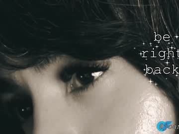 webcam girl ingennui live cam image #8832986