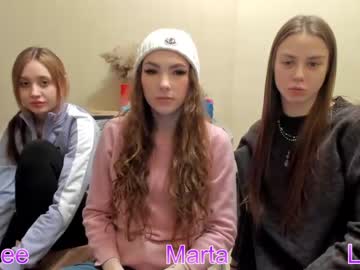 webcam girl 1i1ypa1mer live cam image #8351520