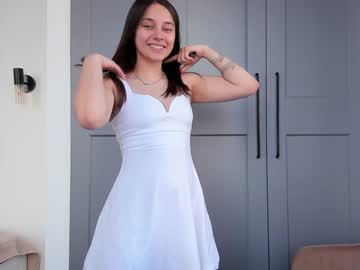 webcam girl eleonora_linn live cam image #2681202
