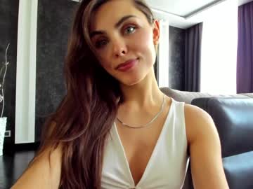 webcam girl girl_next_door19 live cam image #9259578