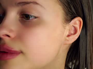 webcam girl a_whole_eternity live cam image #9377778