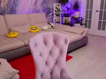 webcam girl misss_viki live cam image #10011694