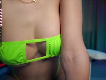 webcam girl xoxo_emma live cam image #1731260