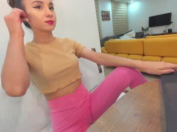 webcam girl ehotlovea live cam image #3717110