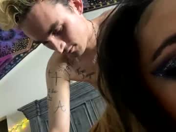 webcam couple vixenn142 live cam image #206868