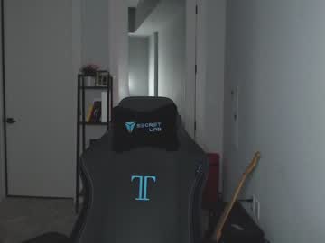 webcam man ironthud live cam image #2514353