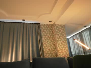 webcam girl aurora_the_ballerina live cam image #11986671