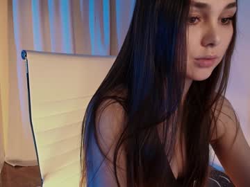 webcam girl hollyextra live cam image #12662865