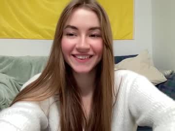 webcam girl strawberryjamx live cam image #1860092
