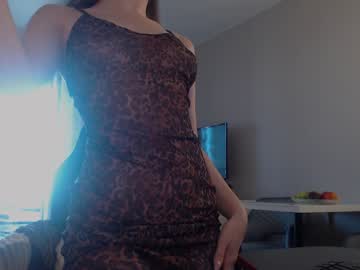 webcam girl two_trunkx live cam image #9633472