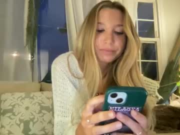 webcam girl babyyjade live cam image #12560001