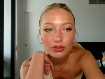 webcam girl gisellestreams live cam image #11454159
