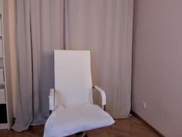 webcam girl hollyextra live cam image #10563476
