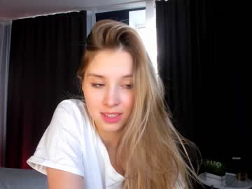webcam girl milablush live cam image #5614792