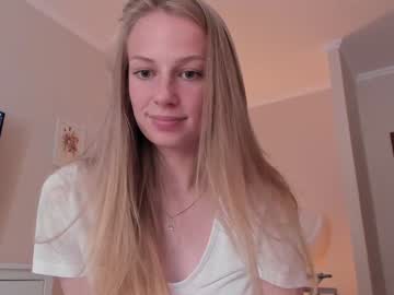 webcam girl magic_couple13 live cam image #10092927