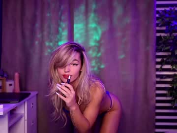 webcam girl fantasystudiox live cam image #7364377