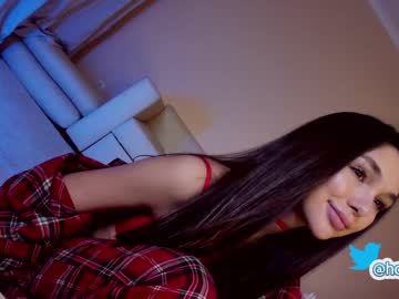 webcam girl hollyextra live cam image #4213348