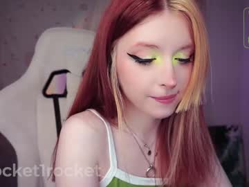 webcam girl pocketrocket_ live cam image #11922021
