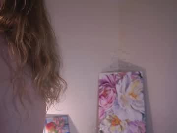 webcam girl monaelin live cam image #10052836