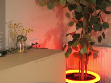 webcam girl oki_dokie live cam image #8702012