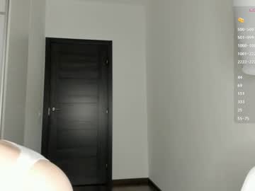 webcam girl evkasuper live cam image #11131980