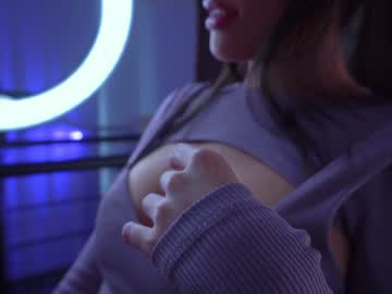 webcam girl houseofkei live cam image #3468868