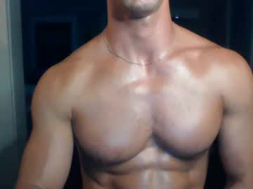 webcam man runfasterxo live cam image #3240616