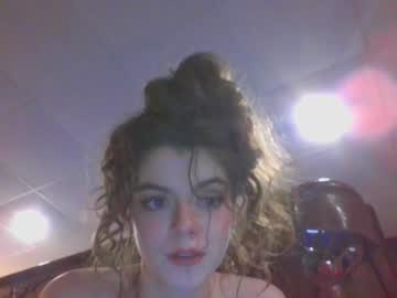 webcam girl rosegold18 live cam image #8481404