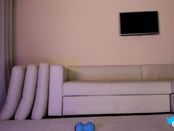 webcam girl hollyextra live cam image #9542463
