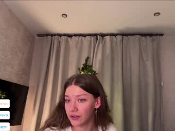 webcam girl coyness_geneva live cam image #8071412