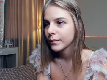 webcam girl erline_may live cam image #9148423