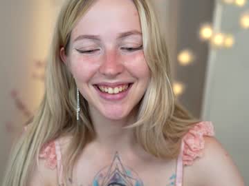 webcam girl my_stella live cam image #6615525