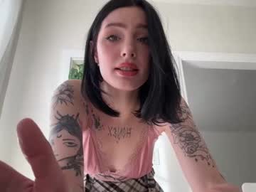 webcam tranny evelynforever live cam image #7949394
