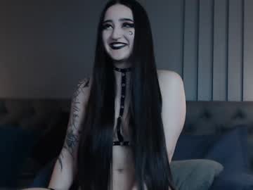 webcam girl charlotte_germanotta_ live cam image #6855346