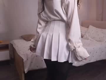 webcam girl catedeman live cam image #12690330