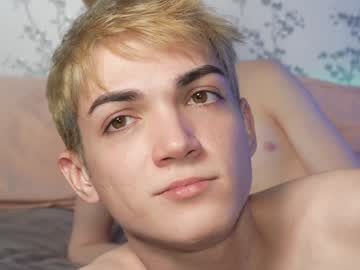 webcam man mattyaiden live cam image #10945708