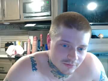 webcam man redinthebed live cam image #11454991