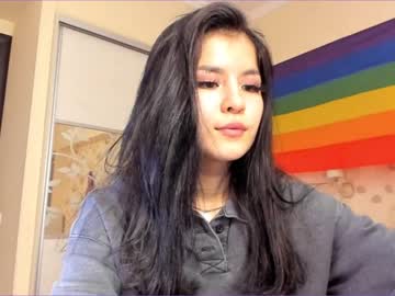 webcam girl akino_17 live cam image #659935