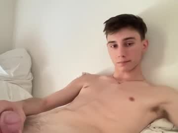 webcam man boy_180 live cam image #2971955