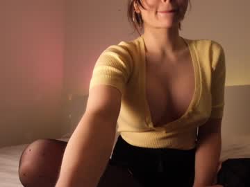 webcam girl sasha_ursx live cam image #1213922
