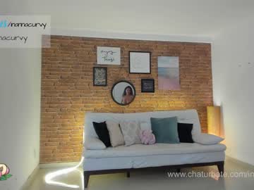 webcam girl inanna_milf live cam image #5647226