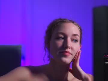 webcam girl _taylor_swift live cam image #8079393