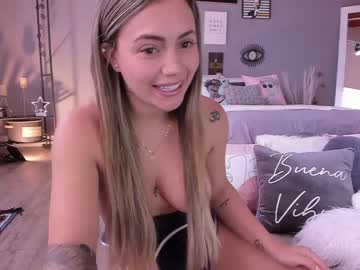 webcam girl ashlyeroberts1 live cam image #39740