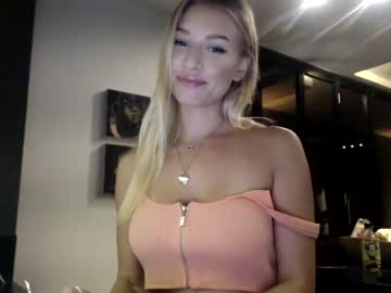 webcam girl killer__tits live cam image #2010955