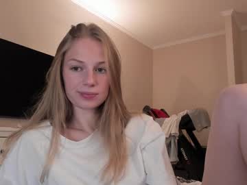 webcam girl magic_couple13 live cam image #11085488