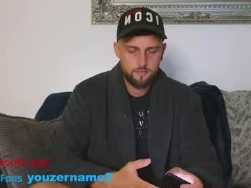 webcam man youzername2 live cam image #7739844