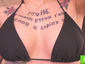 webcam girl deeptalkss_ live cam image #12350204
